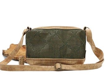 Cork shoulder bag 'PALMEIRA olive' - #cork #handbag #cork #handbag #vegan #sustainable #shoulder #bag #nature #nature #wood