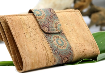 Cork wallet "TESSA" - #cork #wallet #purse #corkbag #portmonee #vegan