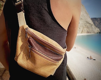 Cork bum bag &quot;JUNTOS&quot; - #beltbag #bag #cork #bag #vegan #sustainable #shoulder #stylish #natural #nature #wood #travel #unisex