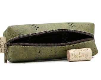 Pencil case / cosmetic bag made of cork &quot;OLIVE&quot; - #cork #pencil #accessory #bag #wood #cork #vegan #shakepencil #sloppybag