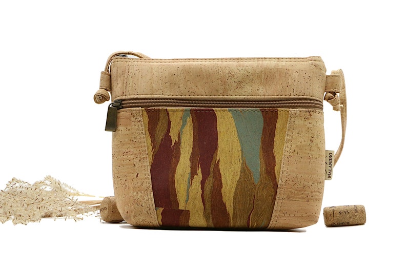 Cork shoulder bag 'EMMA' cork handbag cork handbag vegan sustainable shoulder bag nature nature wood image 1