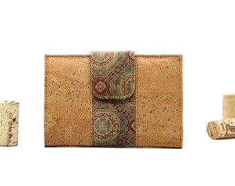 Cork wallet "TESSA small" - #cork #wallet #cork wallet #wallet #wood #wood #cork #vegan