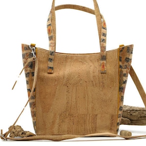 Bolso de corcho "pluma KAJA" - #cork #handbag #vegan #sostenible #shoulderbag #crossbodybag #body bag #nature #nature #wood #cork