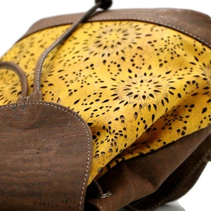 Cork backpack ELEA sunrise cork backbag vegan sustainable nature cork wood bag image 4