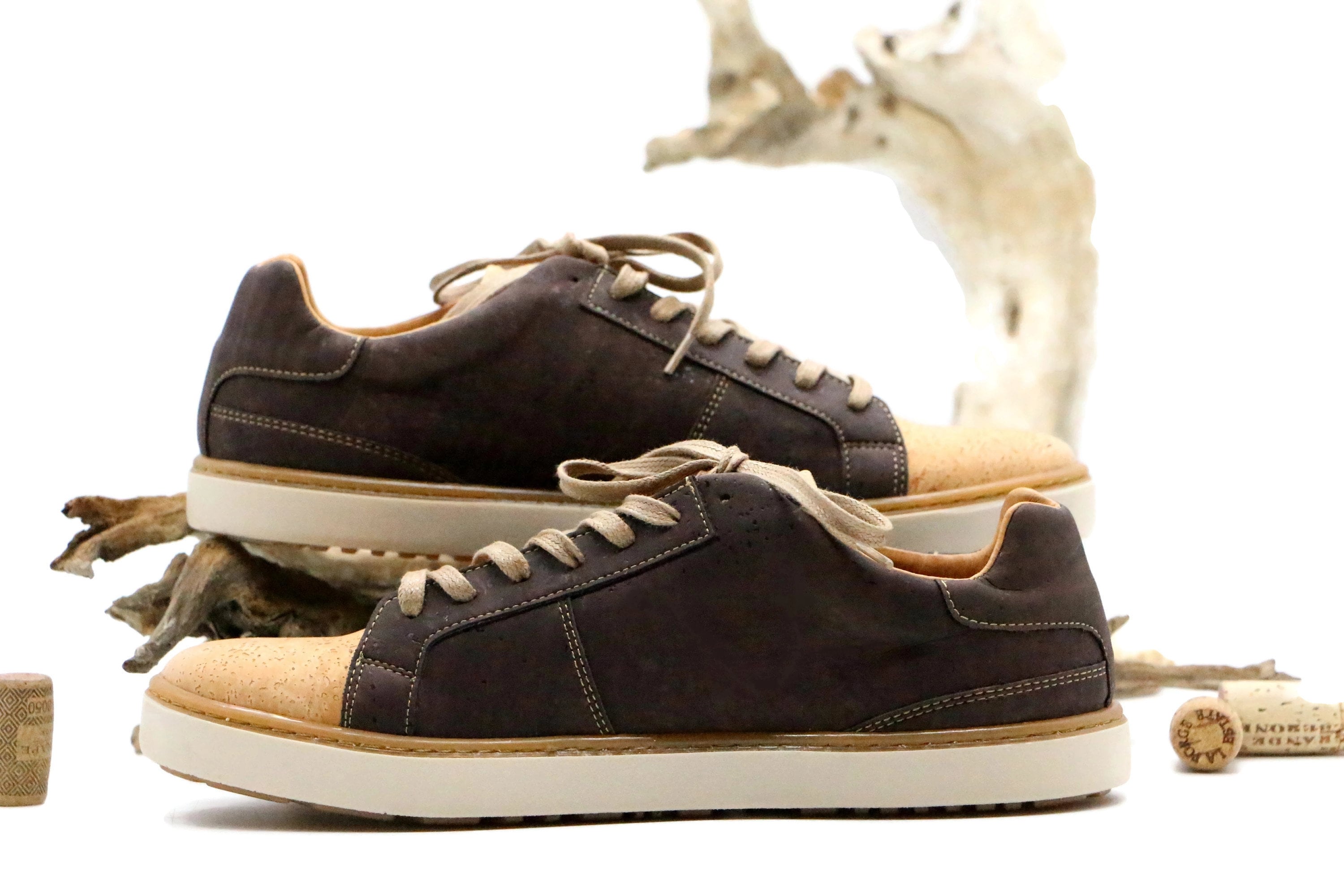Zapatilla de corcho "CARLO" - #corcho #zapatillas #corcho #zapatilla #vegano #sostenible #ecolĂłgico #naturaleza #madera