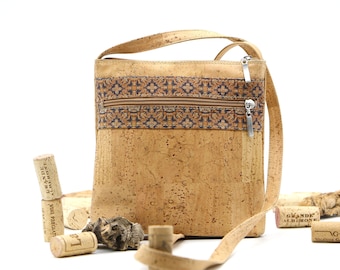 Cork handbag &quot;OLA&quot; - #cork #handbag #kork #handtasche #vegan #sustainable #shoulder #bag #Natur #nature #wood