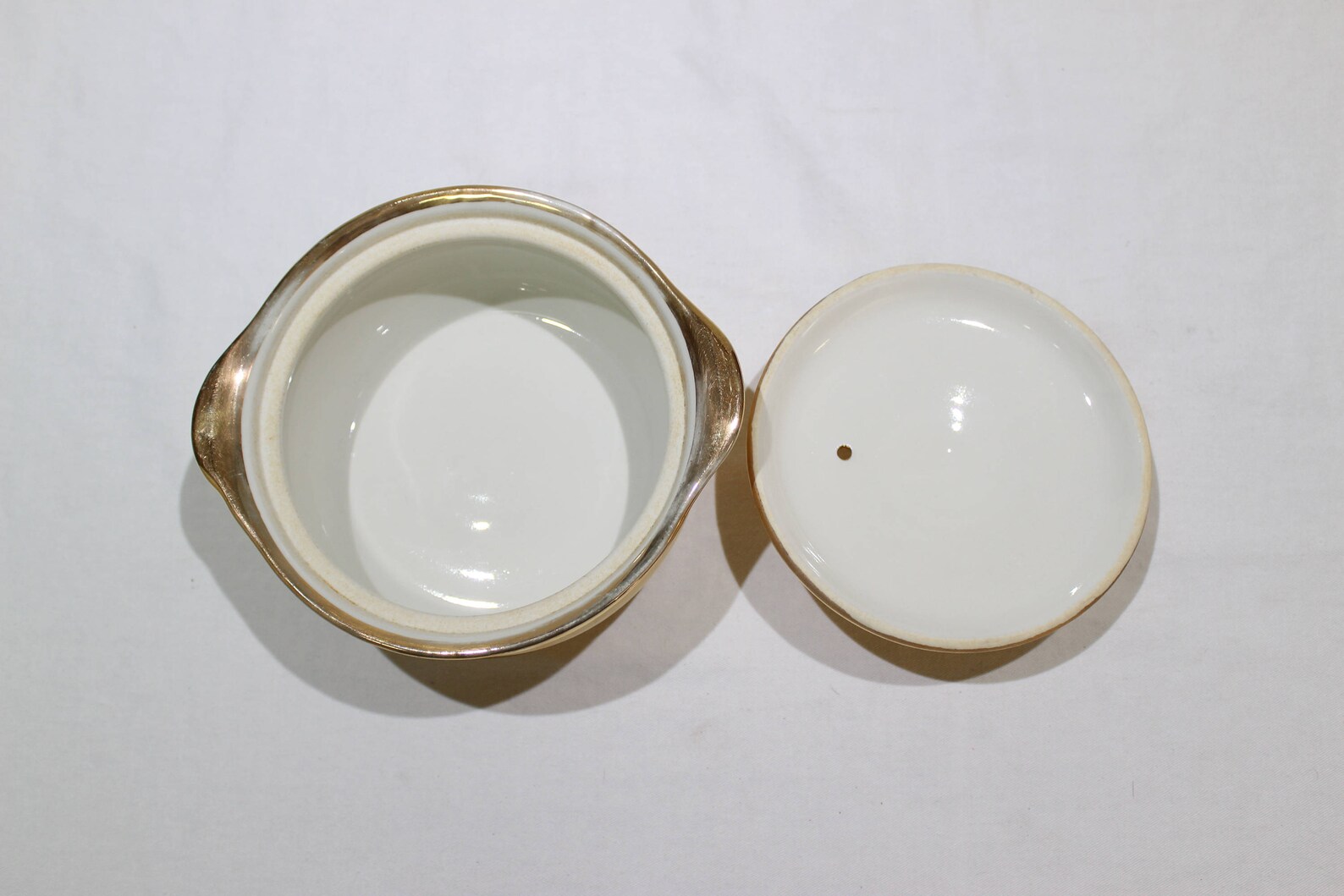 Vintage HALL Golden Glo 22 Carat Gold Bowl with Lid Casserole Etsy