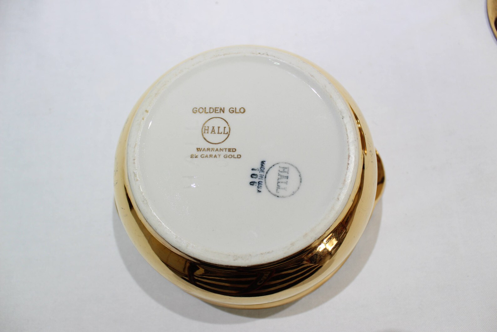 Vintage HALL Golden Glo 22 Carat Gold Bowl with Lid Casserole Etsy