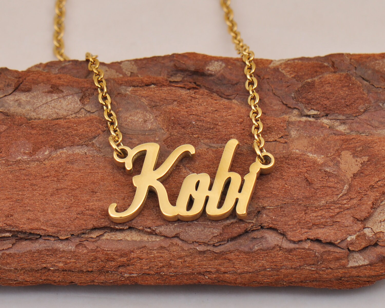 Kobi Customized Name Necklace Gold Name 