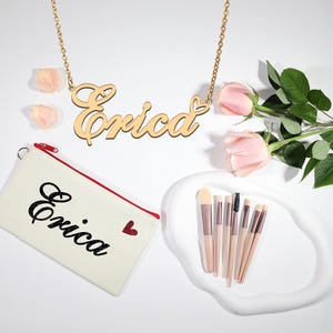 Collar con nombre de Erica para niña con bolsa con cremallera personalizada / Collar con nombre personalizado y neceser / Regalo de Navidad para Erica / Collar con nombre de Erica