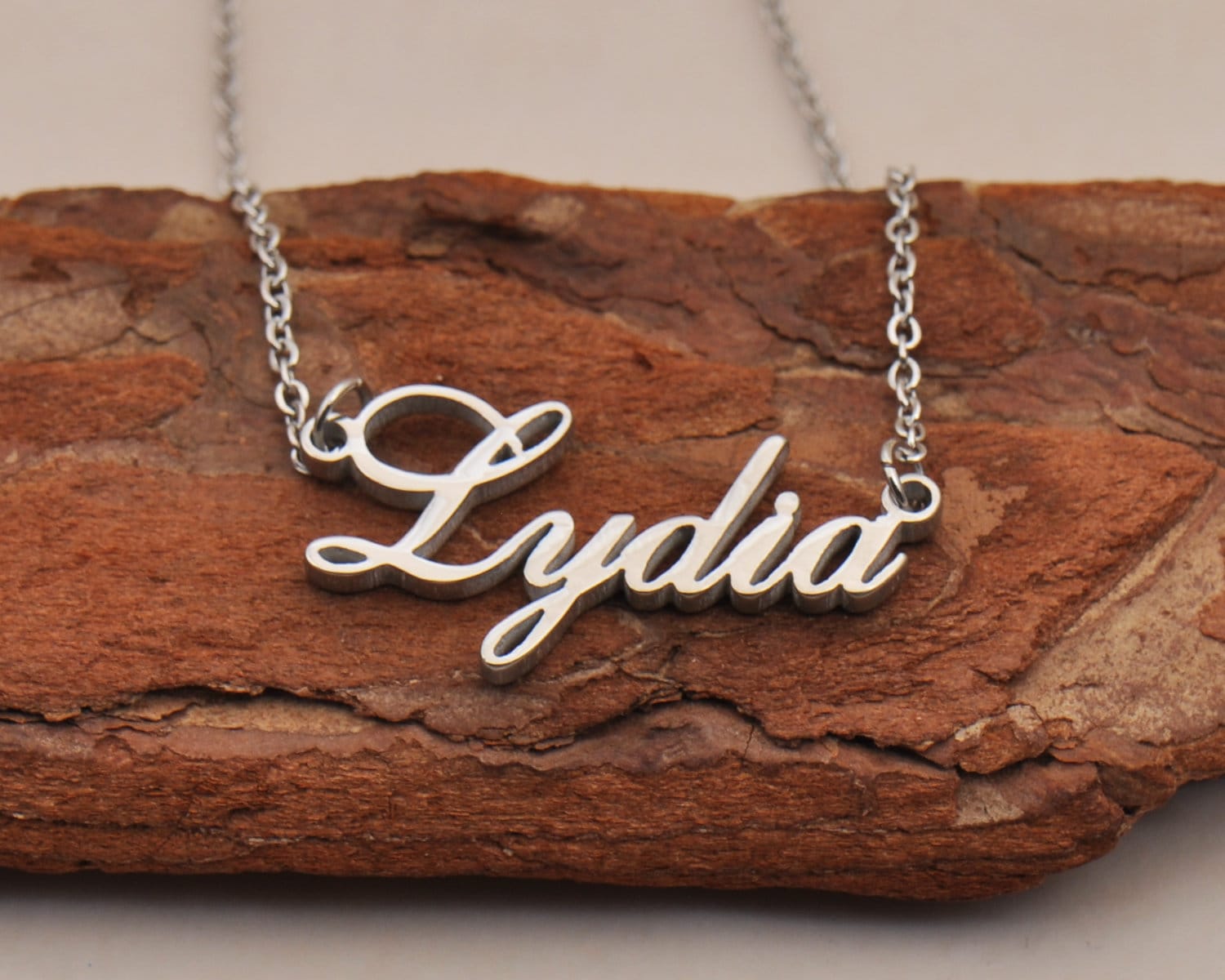 Lydia necklace outlet