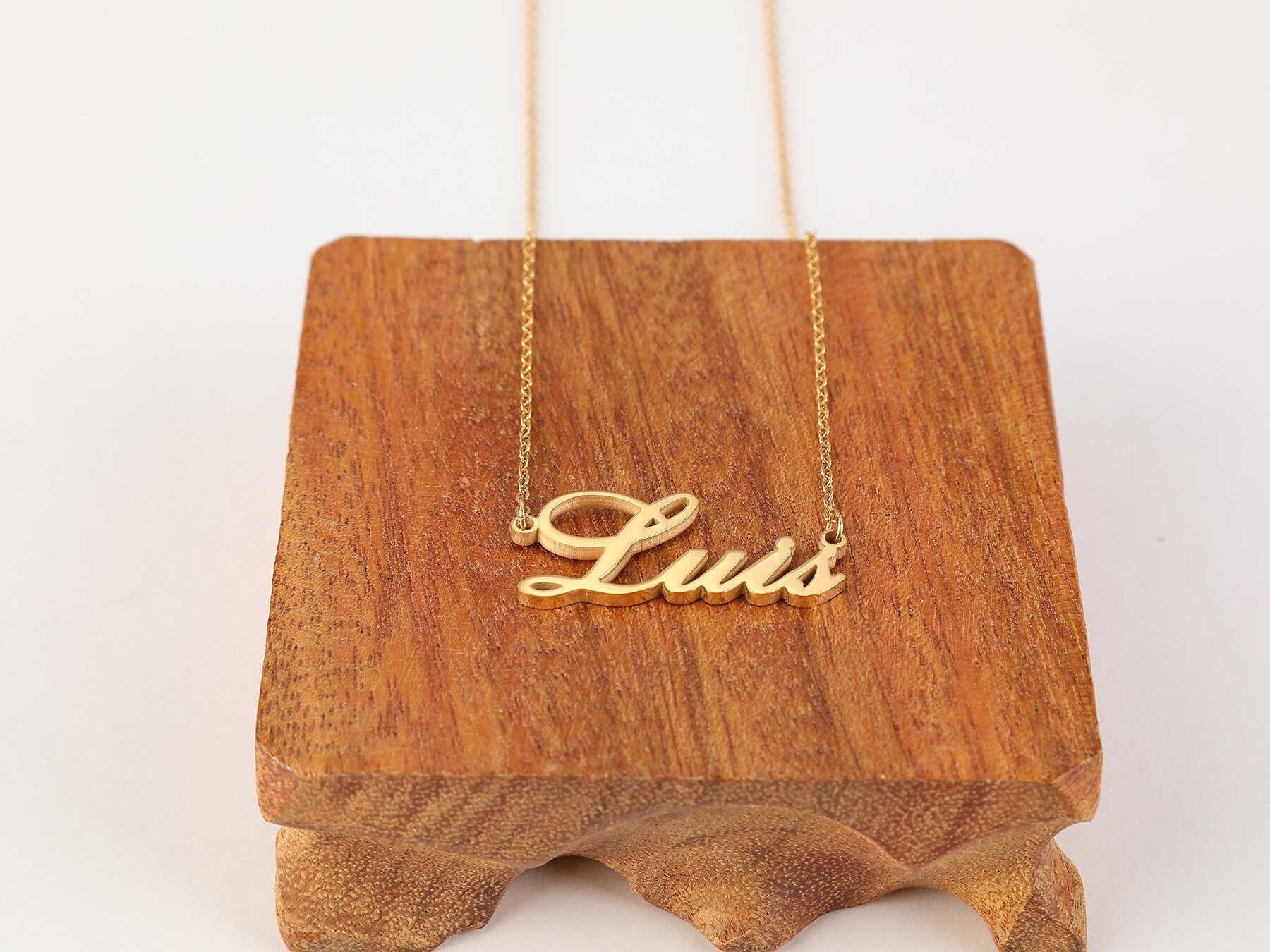 louis name necklace｜TikTok Search