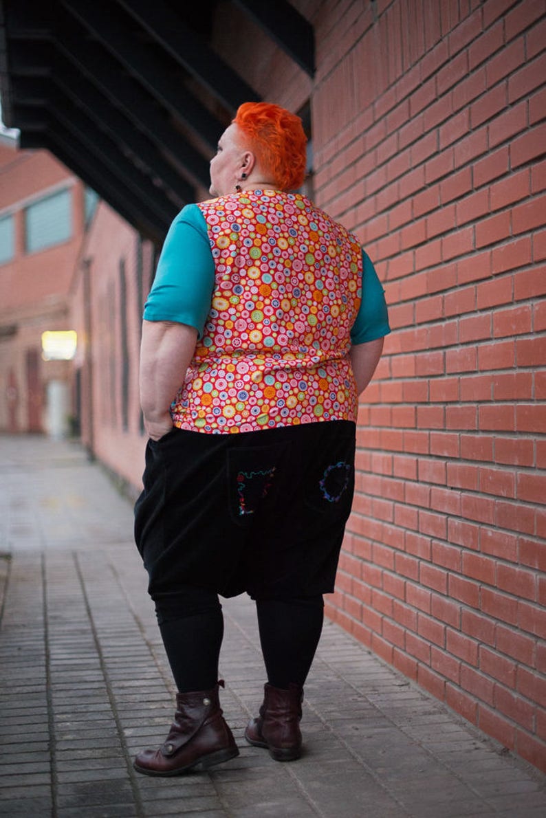 Plus Size T-shirt: Stickad bomullstopp med kaninapplikation bild 4