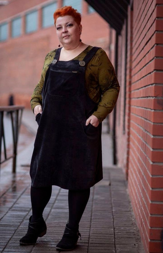 pinafore dress with jumper