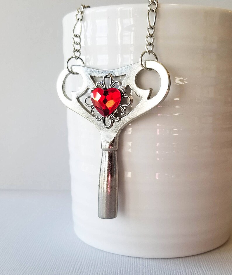 Red Swarovski Crystal Heart Pendant Silver Windup Key Image 0