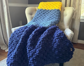 Blue and Yellow Blanket - Los Angeles Football Blanket - Super Chunky Knit Blanket - Chunky Knit Throw Blanket - LA Football Throw Blanket