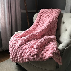 Pink Blanket - Chunky Knit Blanket - Light Pink Blanket - Super Chunky Throw - Chunky Chenille Blanket - Chunky Pink Throw - Pink Knit Throw