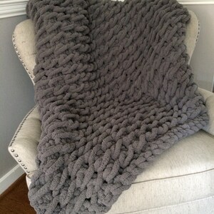 Super Chunky Knit Blanket - Weighted Feel Throw Blanket - Heavy Chunky Knit Blanket - Super Thick Knit Blanket - Warm Knit Throw Blanket