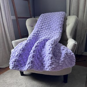 Lilac Purple Blanket - Chunky Knit Blanket - Soft Purple Throw - Light Purple Throw Blanket - Lilac Chunky Throw - Soft Chenille Blanket