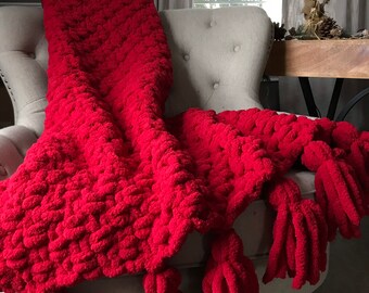Red Tassel Blanket Chunky Knit Blanket. Decorative Knit Blanket Super Chunky Throw Chunky Tassel Blanket Chenille Throw Blanket Etsy UK