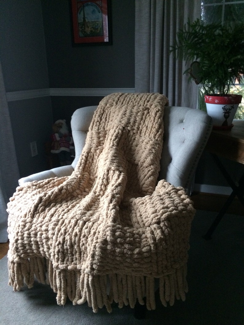Soft Cozy Extreme Knit Bedding Jumbo Chenille Throw Chunky Knit Blanket Beige Fringed Afghan