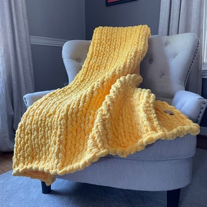 Chunky Knit Blanket - Yellow Blanket - Chunky Yellow Throw Blanket - Super Chunky Knit Blanket - Soft Yellow Blanket - Yellow Gift Ideas