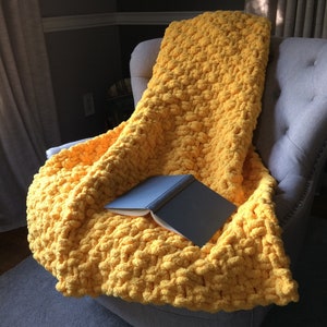 Yellow Blanket - Chunky Knit Blanket - Chenille Blanket - Yellow Throw - Couch Blanket - Yellow Couch Throw - Yellow Knit Blanket