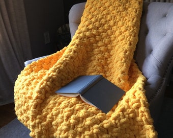 Yellow Blanket - Chunky Knit Blanket - Chenille Blanket - Yellow Throw - Couch Blanket - Yellow Couch Throw - Yellow Knit Blanket