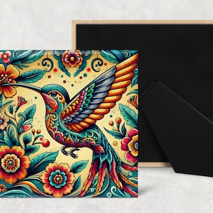 Może przedstawiać: Kolorowy koliber z misternymi wzorami kwiatowymi lata na żółtym tle z kwiatowymi akcentami. Koliber jest niebieski, zielony, pomarańczowy i żółty.