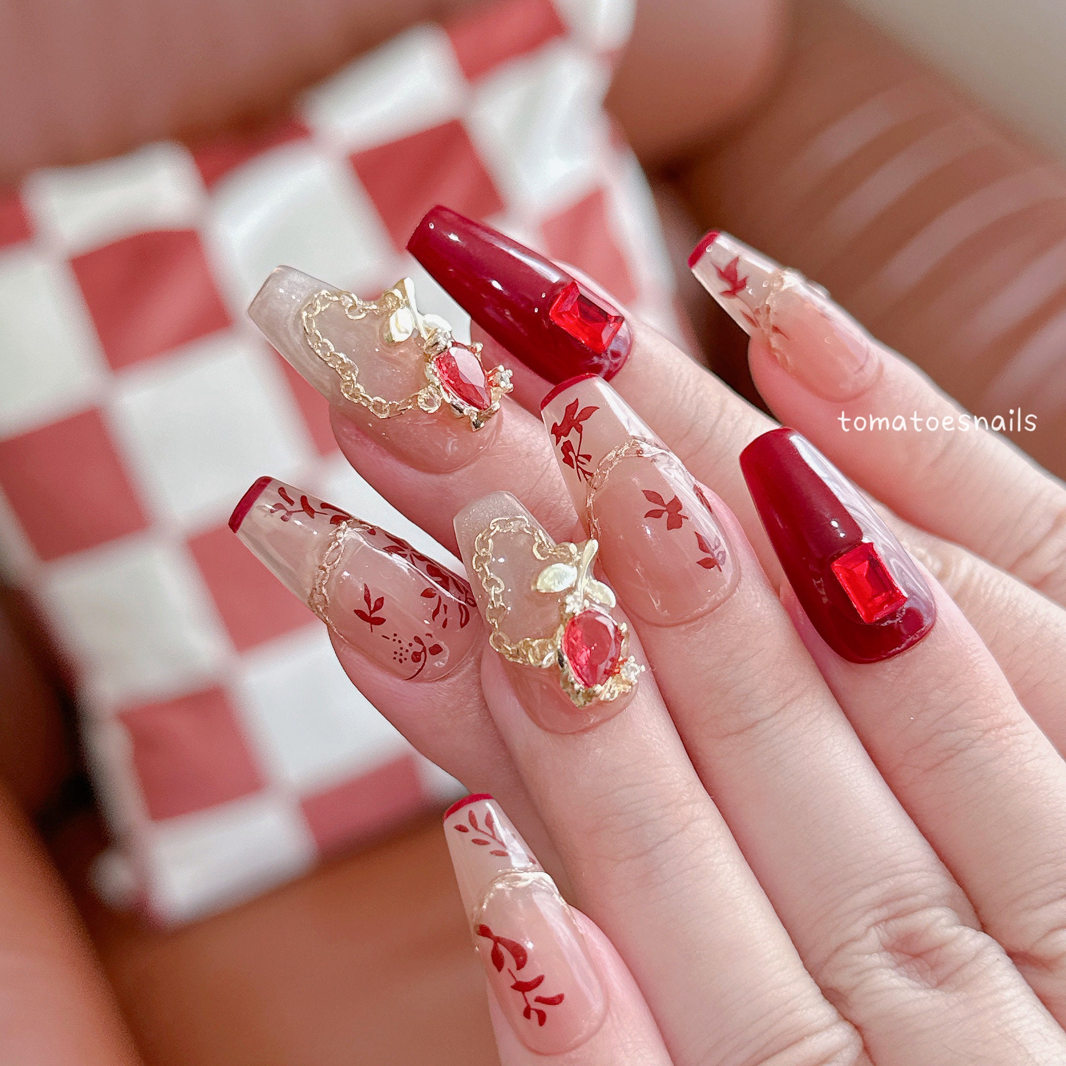 Long Nail Art Bridal Roses That Shine
