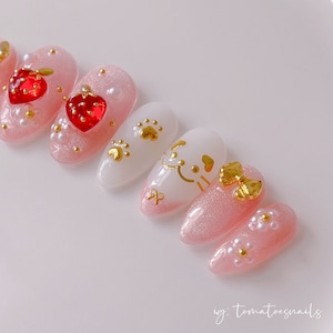 Strawberry Meow , Cute Cat Press-On Nails , Sweet Kitty Nails , Strawberry Nails , Kawaii Press-On Nails , Cute Japanese Nails