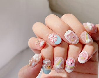 Pour se détendre le dimanche, appuyez sur , Ongles peints en 3D mignons , Ongles peints à la main , Ongles arc-en-ciel ours lapin canard , Ongles bulles , Ongles 2023 amusants