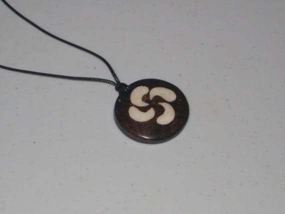 Hand carved primitive African design pendant, Buffalo bone.