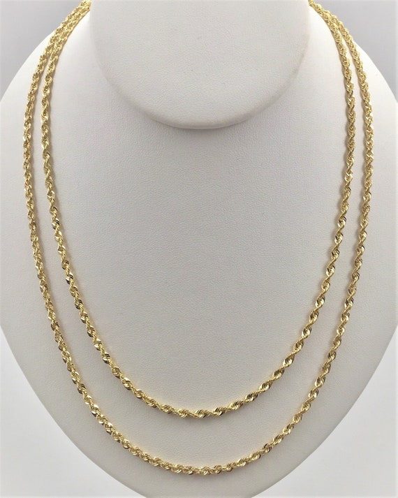 5mm gold rope chain on neck