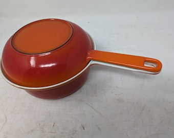 Vintage Descoware Belgium made con-18 Red Orange Enamelware 1qt saucepan with 7" egg pan lid