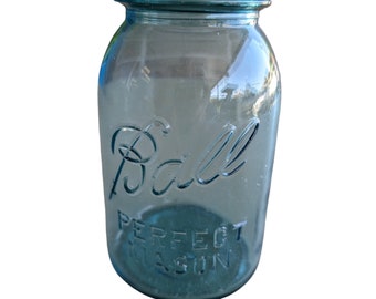 Pot de litre bleu Ball Perfect Mason vintage du début du siècle avec couvercle en zinc doublé
