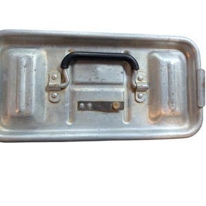 Vintage 1963 German military aluminum food warmer container with double latch lid and steam vent w/ stopper