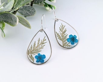 Pressed flower earrings, Resin flower, Dry flower earrings, Blue flower earrings, Handmade resin, Resin jewelry