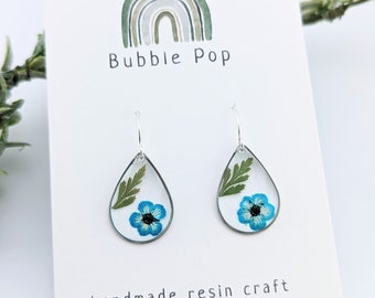 Pressed flower earrings, Resin flower, Dry flower earrings, Blue flower earrings, Handmade resin, Resin jewelry