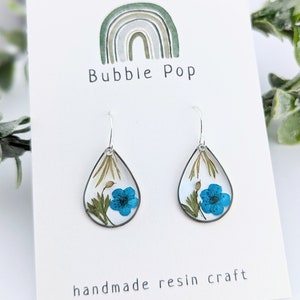 Pressed flower earrings, Resin flower, Dry flower earrings, Blue flower earrings, Handmade resin, Resin jewelry image 2