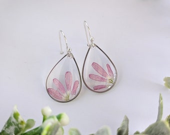 Pressed flower earrings, Bridesmaid gift, Real Flower earrings, Easter Earrings, Resin earrings. Handmade one-of-a-kind pink flower earrings