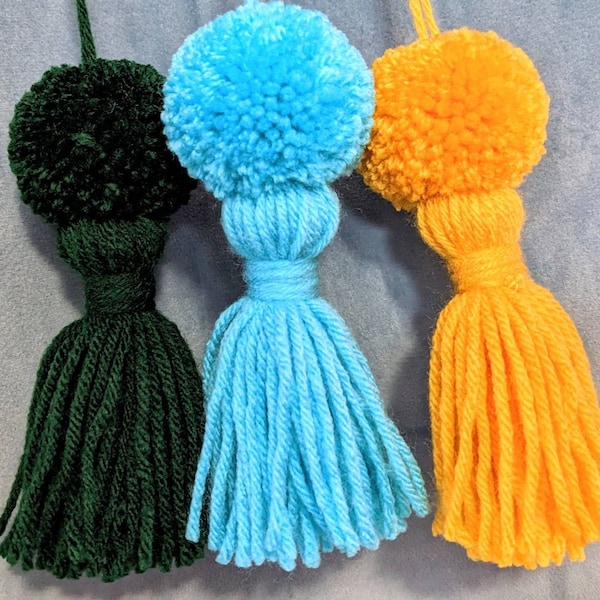 Pompom Tassel, Large Primitive Yarn Poms on Tassels Bag Embellishments, Approx. 5.5 inch Long