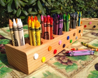 marker and crayon organizer