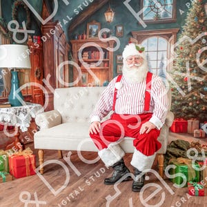 Papá Noel con traje de rayas sentado a la derecha sobre fondo navideño, Papá Noel para Photoshop, superposición de Papá Noel, fondo navideño, fondo digital de Papá Noel