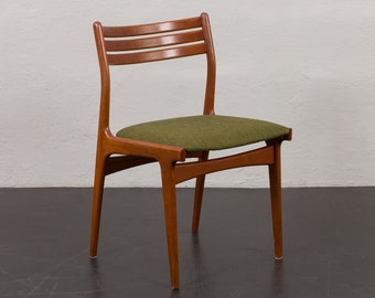 Johannes Andersen teak chair model U20 for Uldum, Denmark 1960s
