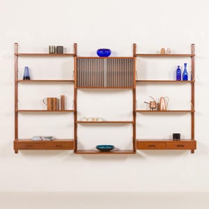 Mid century modern teak wall unit in the style of Poul Cadovius, Denmark 1960s