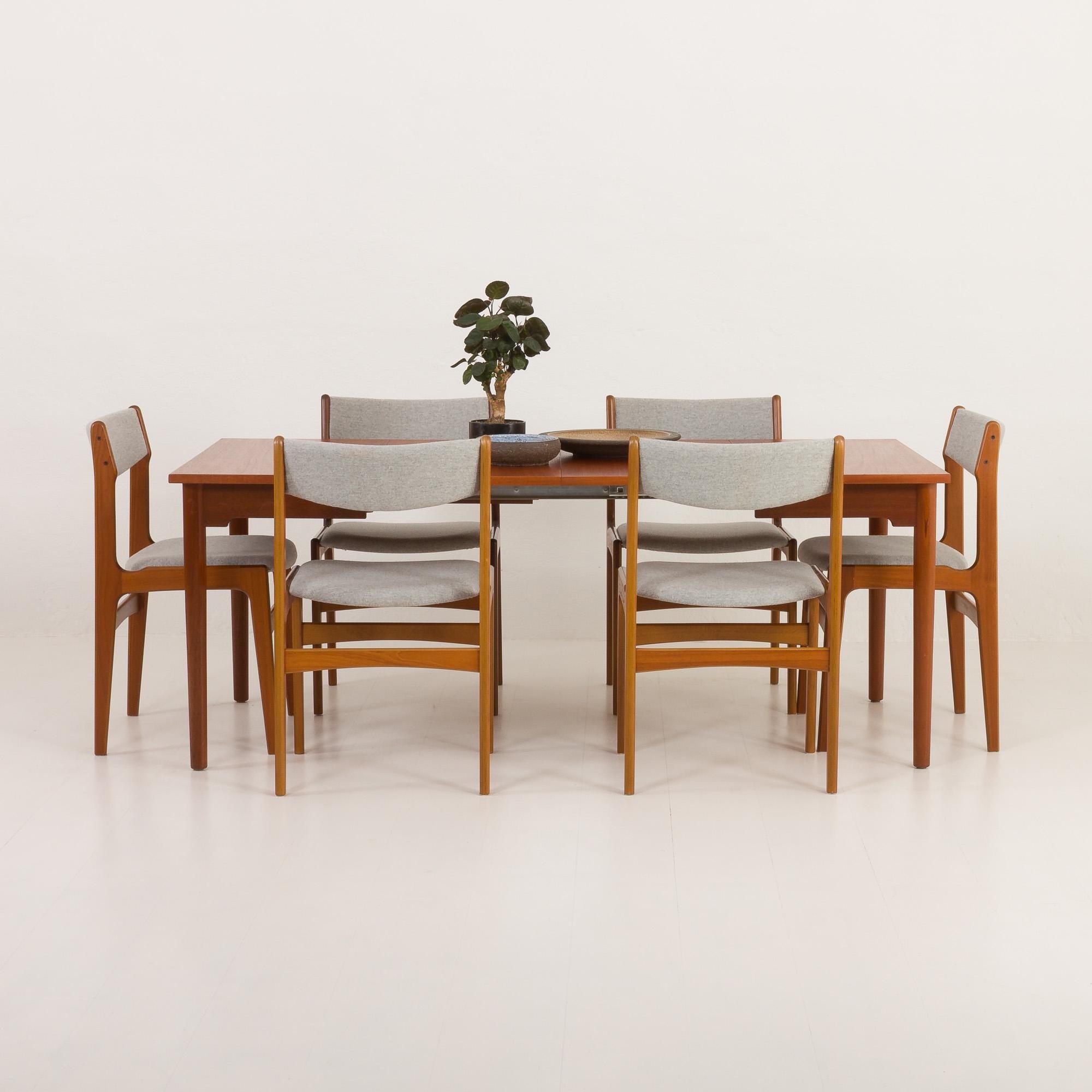Hans J. Wegner square teak table with hidden extenisons for PP Mobler, Denmark, 1960s