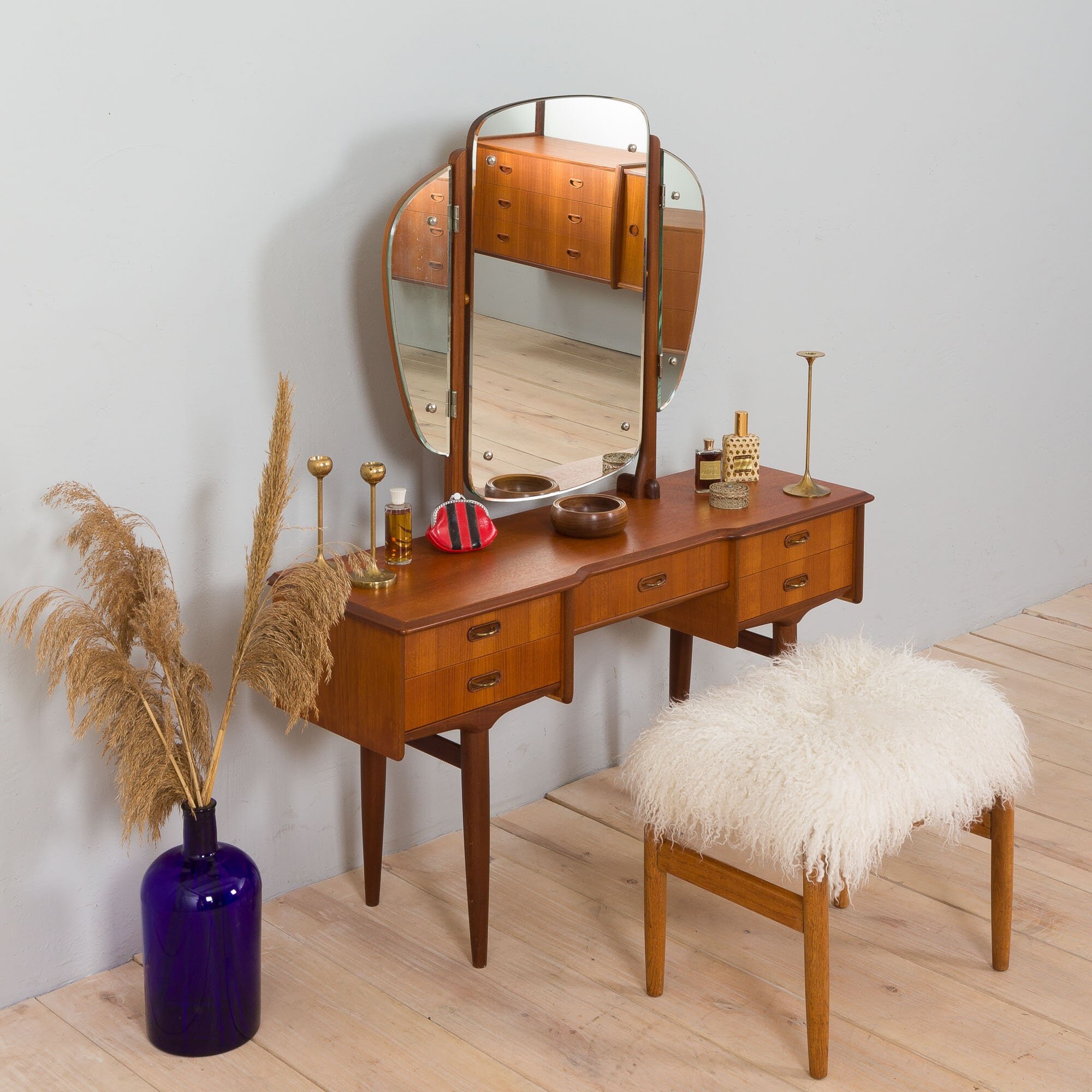 Ornate Shabby Chic Style 74cm x 55cm Tri Fold Dressing Table Mirror Black Select Mirrors Ella Mirror 