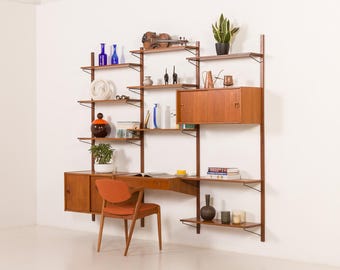 Mid Century Teakholz Wandregal aus Dänemark, 1960er Jahre