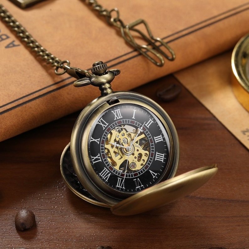 NIESTANDARDOWY grawerowany mechaniczny zegarek kieszonkowy dla mężczyzn, spersonalizowany zegarek kieszonkowy na rocznicę męża, grawerowany zegarek kieszonkowy Steampunk zdjęcie 2